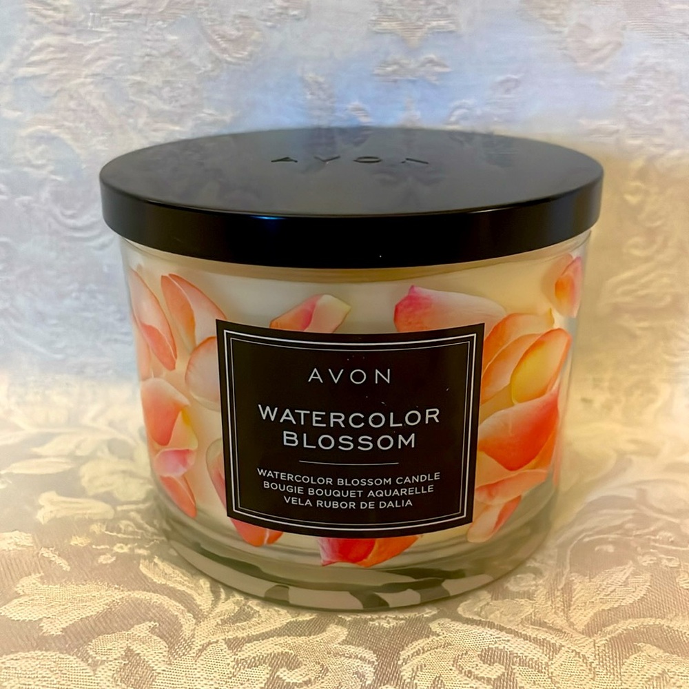 NWT Avon Watercolor Blossom Candle - Cream & Pink.  Discontinued. - Picture 2 of 3